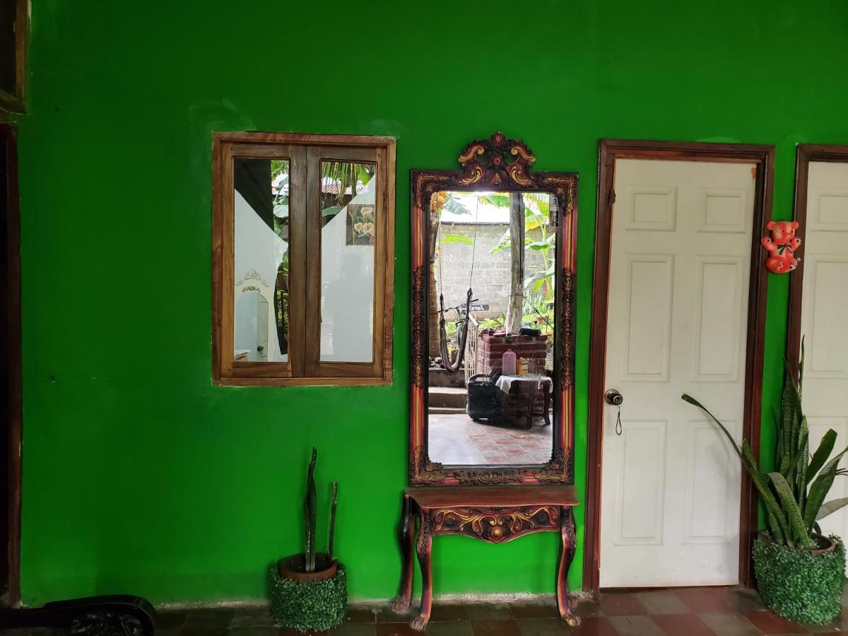 Casa Esmeralda Мойогалпа Екстериор снимка